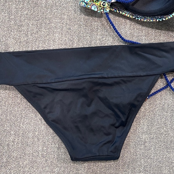 🍂3/30$! Victoria Secret Paisley Tassel Bikini Set - Picture 2 of 11